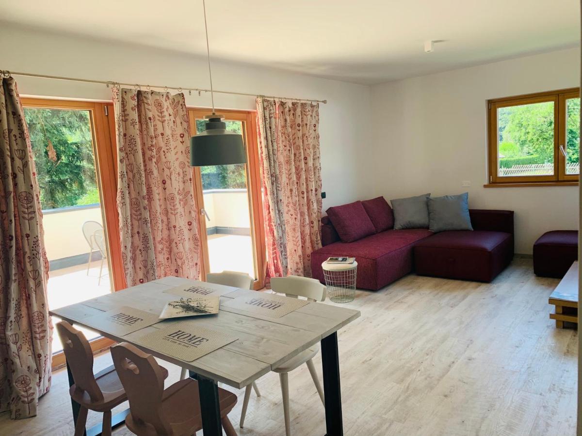Appartamenti E B&B Casa Ester 바셀가디피네 외부 사진