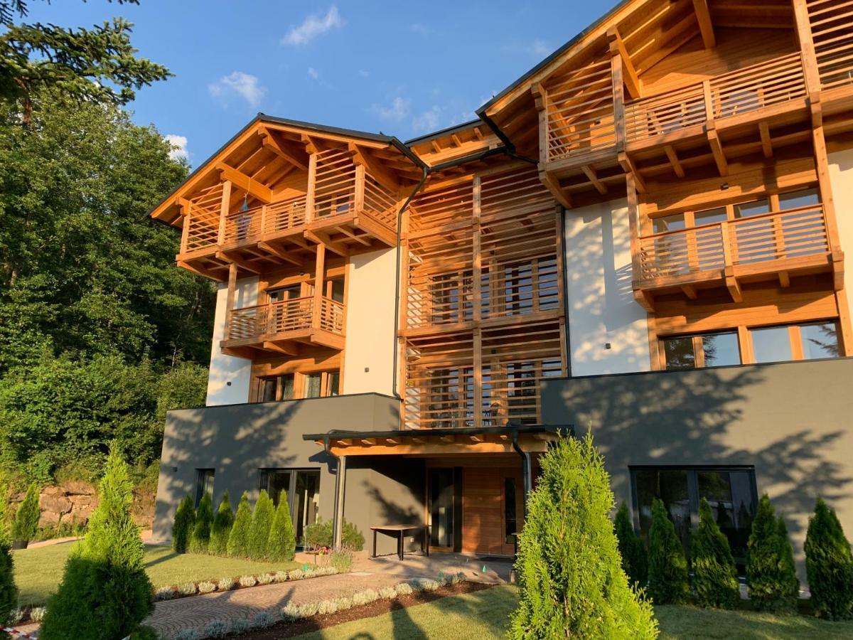 Appartamenti E B&B Casa Ester 바셀가디피네 외부 사진