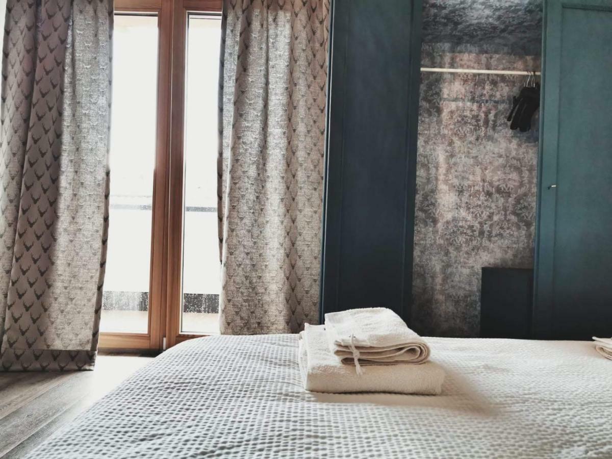 Appartamenti E B&B Casa Ester 바셀가디피네 외부 사진