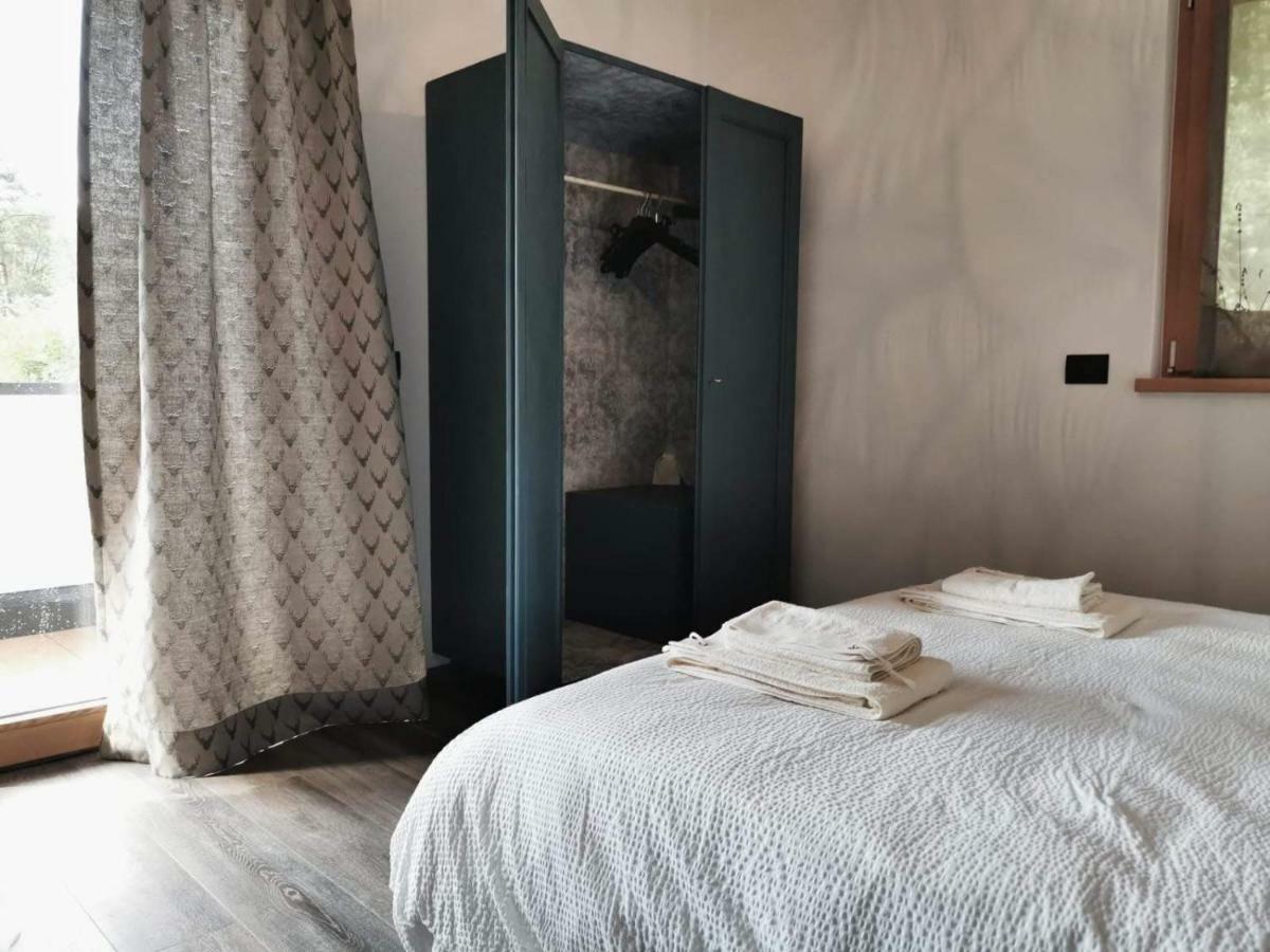Appartamenti E B&B Casa Ester 바셀가디피네 외부 사진