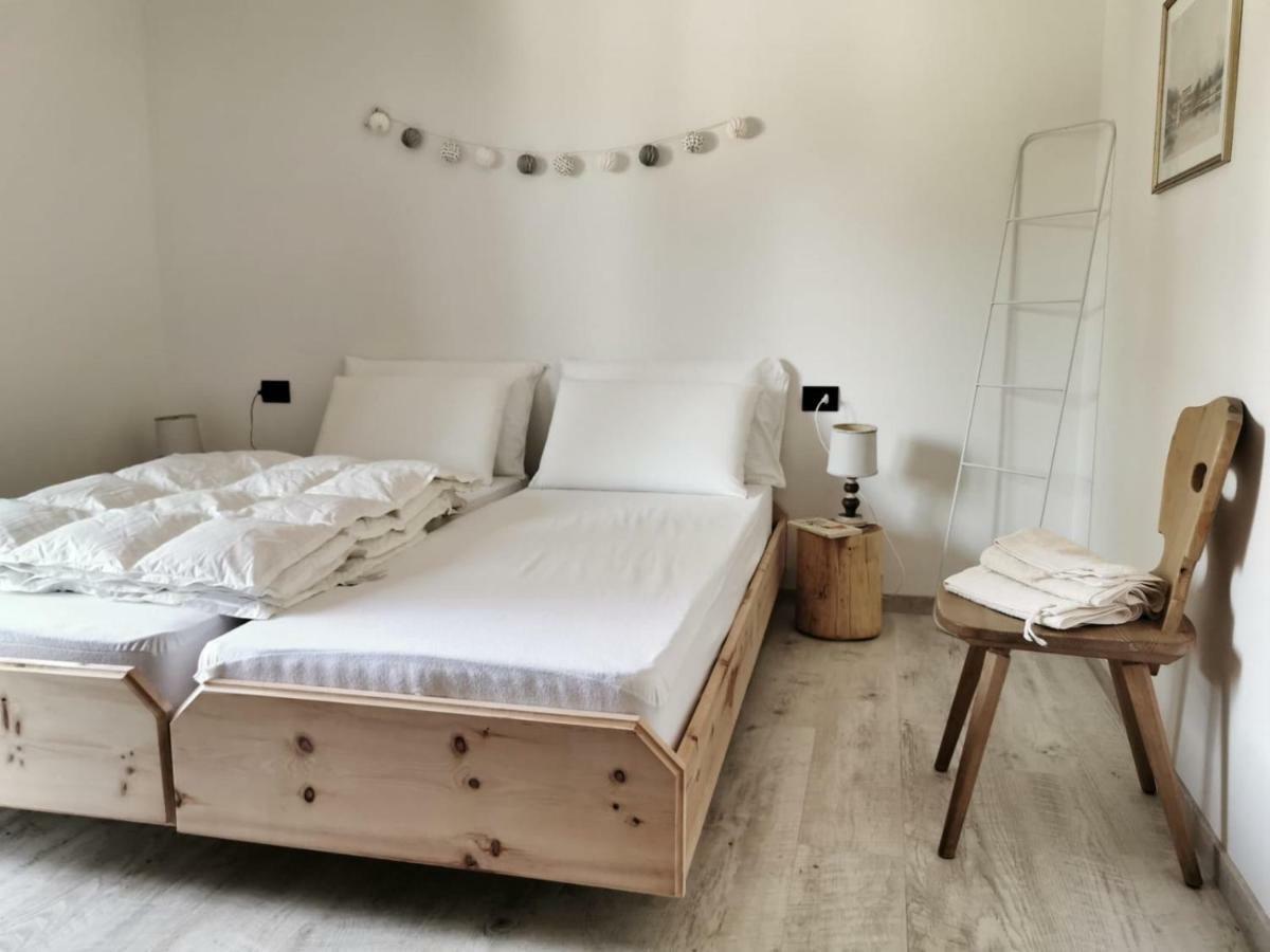 Appartamenti E B&B Casa Ester 바셀가디피네 외부 사진